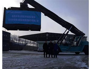 集裝箱正面吊的出車操作方法是什么？